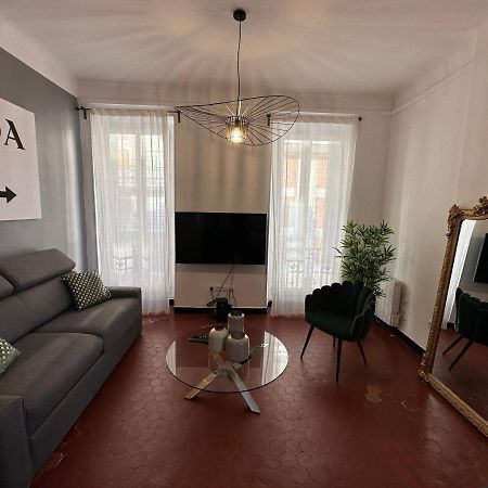 Typique 3 Fenetres Marseillais Apartment มาร์กเซย ภายนอก รูปภาพ